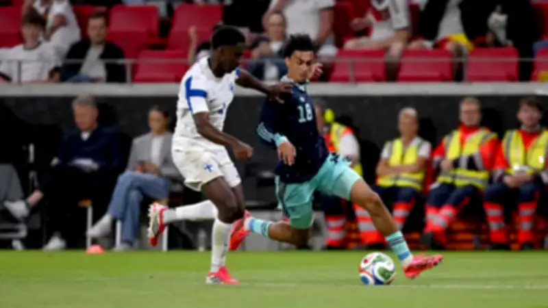 FC Bayern einig mit DFB-Star Brown: Eintracht fordert 60 Mio