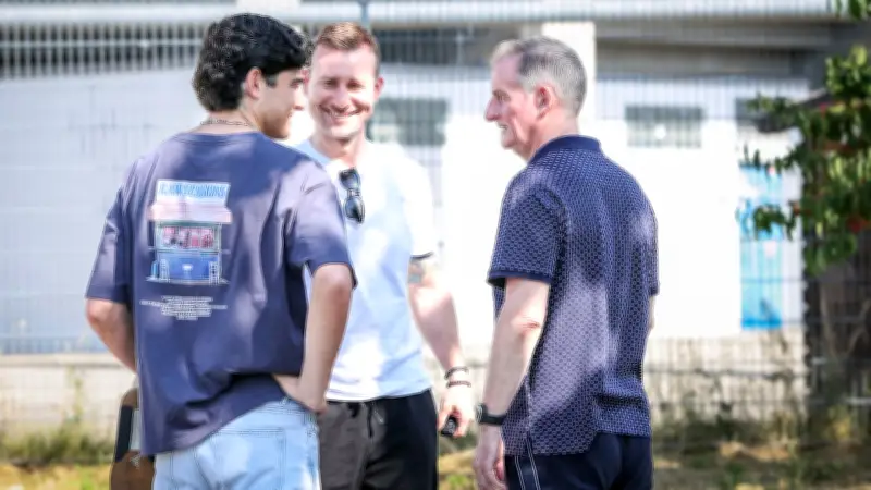 FCM-Stars zurück: Gute-Laune-Start trotz Wechselgerüchten um Zukowski