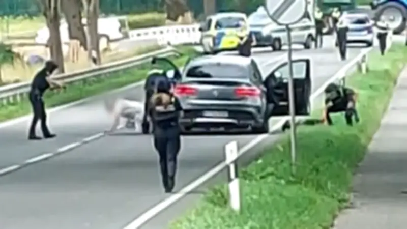 Fünf Tote nach Schüssen in Stade: Polizei nimmt zwei Verdächtige fest
