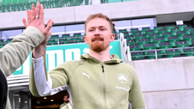 Fortuna Düsseldorf: Jomaine Consbruch vor Wechsel aus Fürth