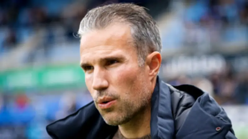 Fußball-Legende Robin van Persie als Trainer von Feyenoord entlassen