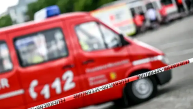 Gasleitung bei Bohrarbeiten beschädigt – 40 Anwohner evakuiert