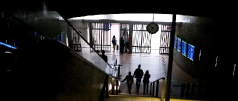 Generalstreik in Portugal: Müllberge, U-Bahn-Stillstand, Flugausfälle