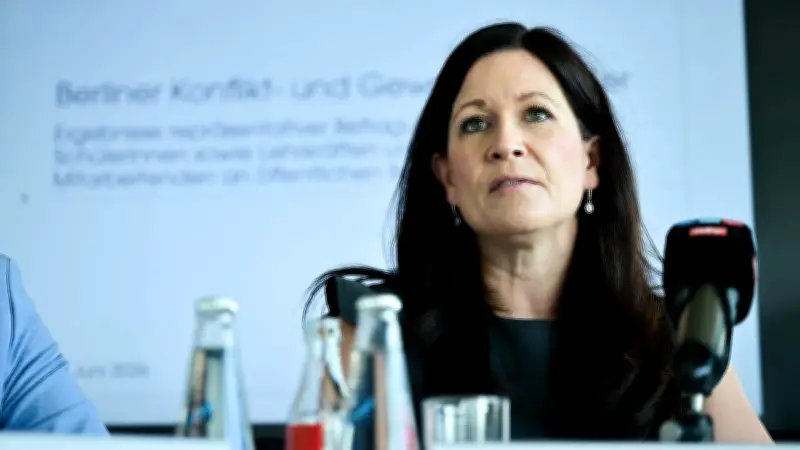 Gewalt an Schulen: Schnellere Entfernung von Störern gefordert