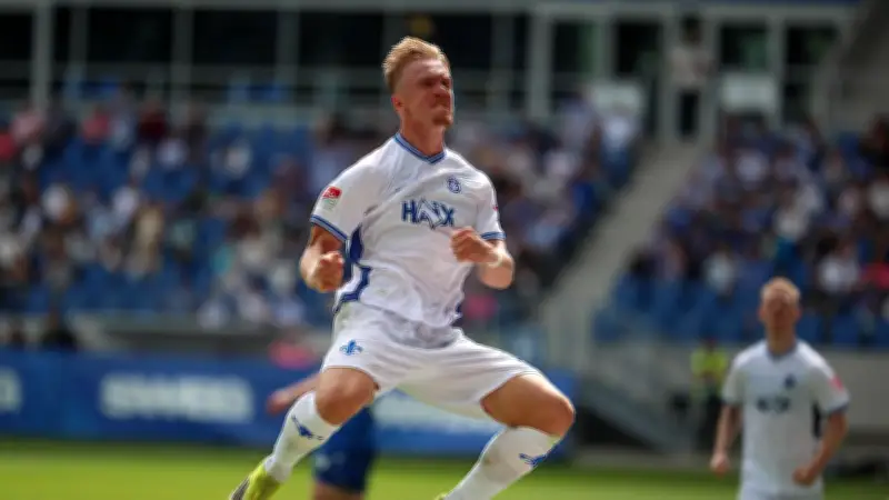 Gladbach: Stürmer Lidberg unterschreibt Vertrag bis 2030 mit Trikotnummer 3