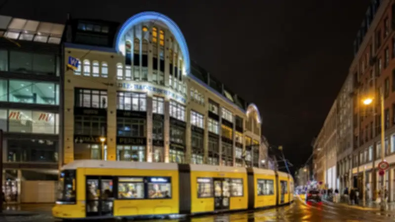 Gleisbauarbeiten in Berlin-Mitte: Geschäfte fürchten Umsatzrückgang