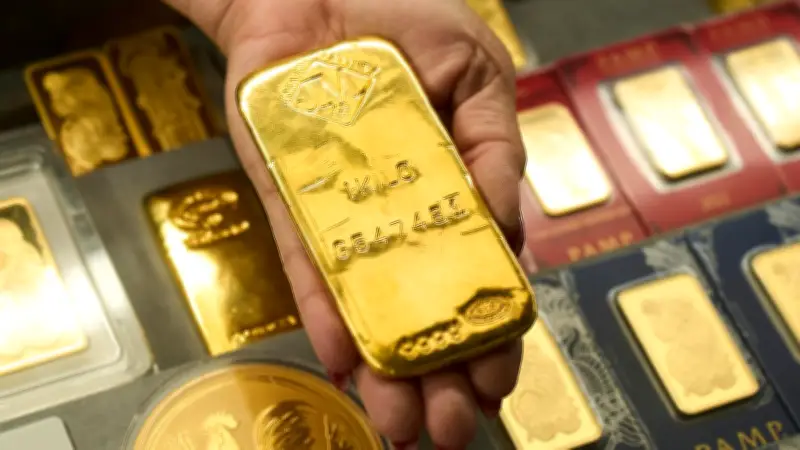 Goldpreis fällt weiter: Aktueller Kurs und Prognose für Anleger