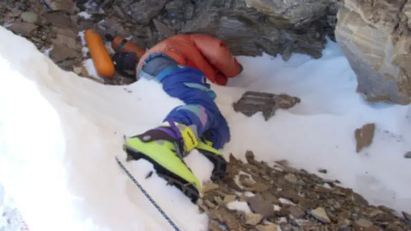 Green Boots: Leiche vom Mount Everest nach 30 Jahren geborgen