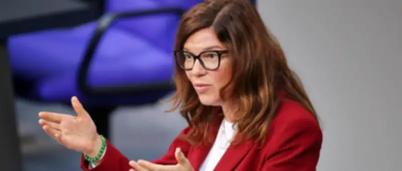 Grünen-Politikerin Nick: 2,7 Mio. Euro Nebeneinkünfte im Bundestag