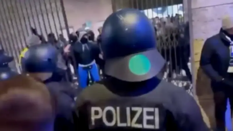 Hertha-Hooligan identifiziert: Tatverdächtiger soll Polizist sein