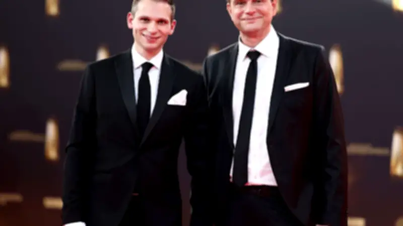 „heute-show“ startet in Sommerpause mit Spezialausgaben