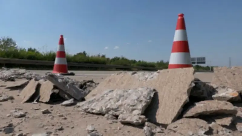 Hitzewelle: Blow-up-Gefahr auf Betonstraßen bei über 60 Grad