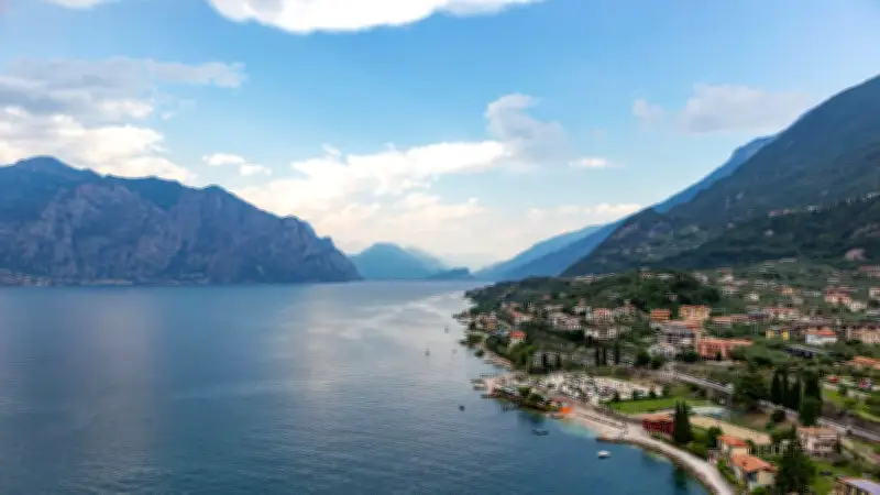 Hitzewelle in Italien: Gardasee verliert täglich Milliarden Liter Wasser