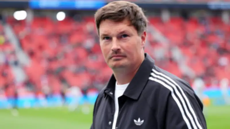 HSV-Trainer ruft 96-Kollegen an: Hannover 96 nach 12 Jahren erstmals Chef