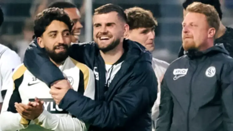 HSV-Transfermillionen: Poreba-Deal fix, Pherai-Zukunft offen