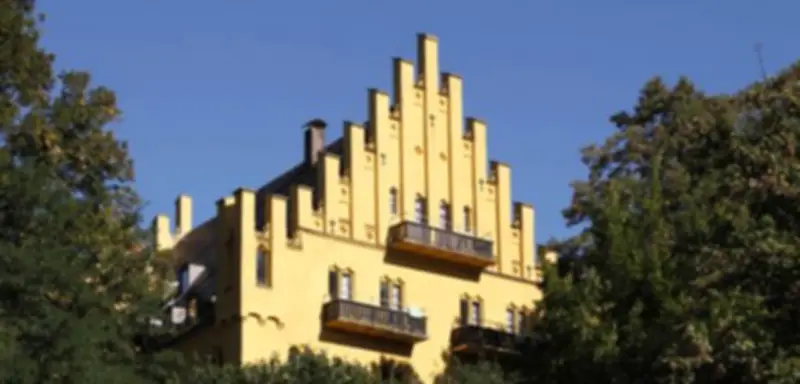 Internat Schloss Brannenburg schließt: Insolvenz im Sommer 2026