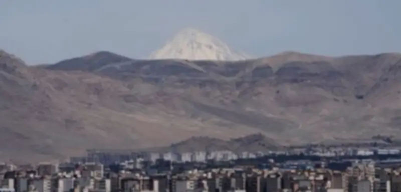 Israel greift Ziele in Iran an – Explosionen in Teheran und Isfahan