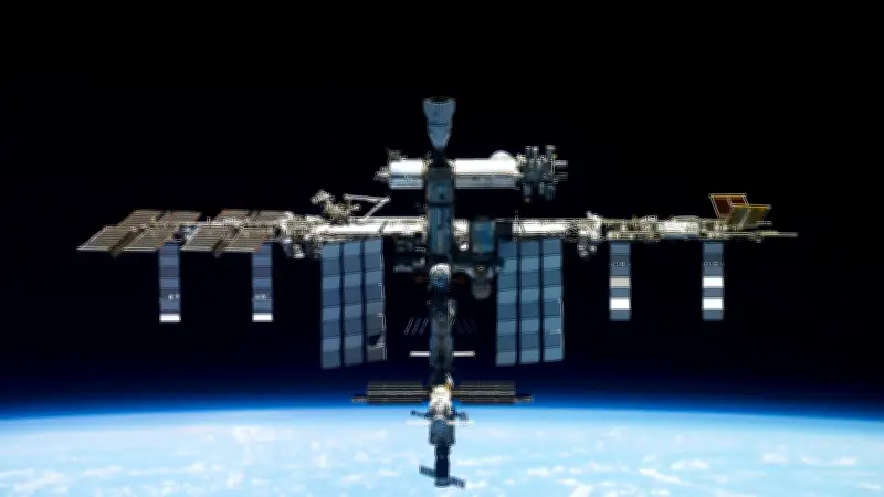 ISS-Leck: Astronauten bereiten Evakuierung vor – Reparaturen laufen