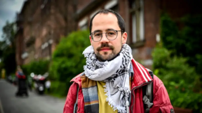 Jüdischer Arzt in Berlin entlassen wegen Kufiya-Schal