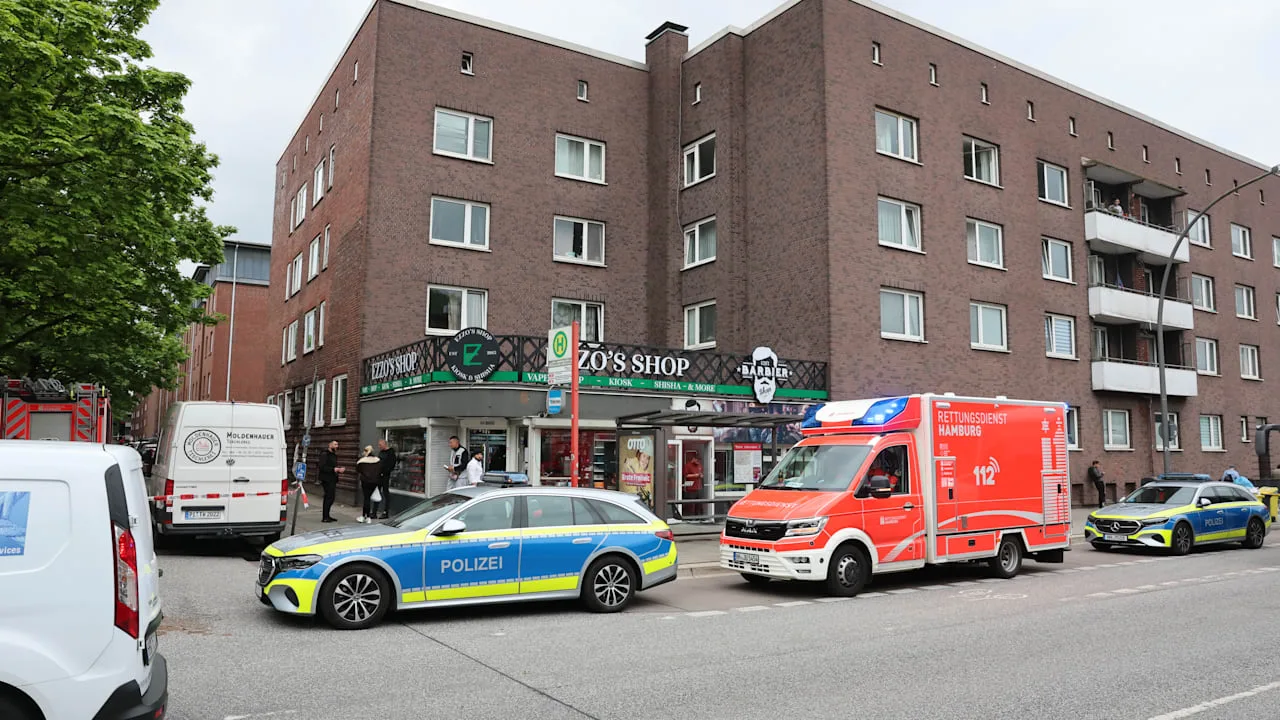 Hamburg: Einjähriger Junge aus zweitem Stock gestürzt – Lebensgefahr