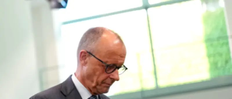 Kanzler Merz spricht DFB-Team nach WM-Aus Mut zu