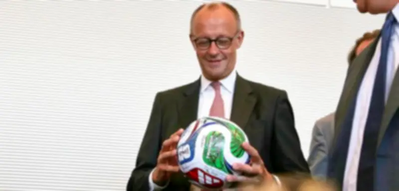 Kanzler-Mut nach WM-Aus: Merz-Reaktion sorgt für Spott