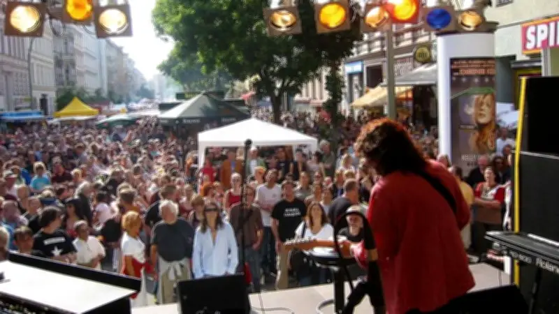 Kreuzberg-Festival 2026: 60+ Acts auf drei Bühnen am Wochenende