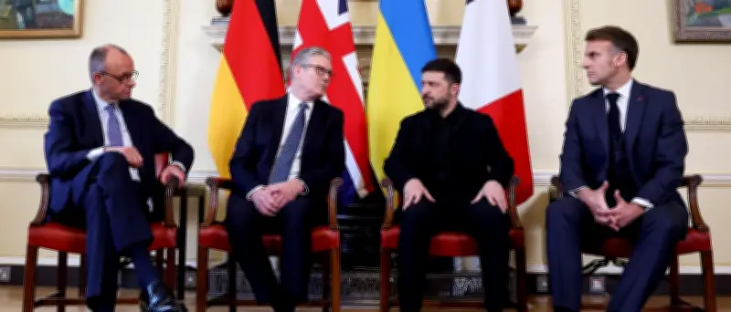 Krieg in der Ukraine: Merz, Starmer und Macron beraten mit Selenskyj in London