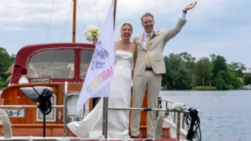 Kunst-Society feiert Traumhochzeit: Halina von Kempski und Sebastian Baden sagen Ja