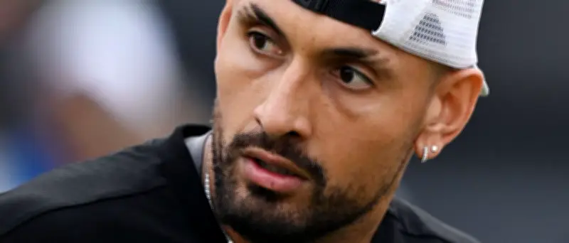Kyrgios überrascht mit souveränem Comeback-Sieg in Stuttgart