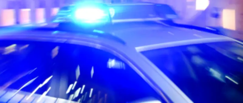 Ladendieb mit Messer in Potsdamer Elektromarkt gestellt