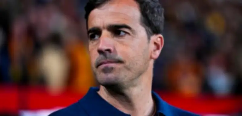 Leverkusen holt Carles Martínez Novell als neuen Trainer
