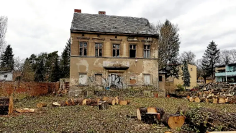 Lost Places Hubertus-Lichtspiele: Das verfallene Kino von Berlin-Waidmannslust