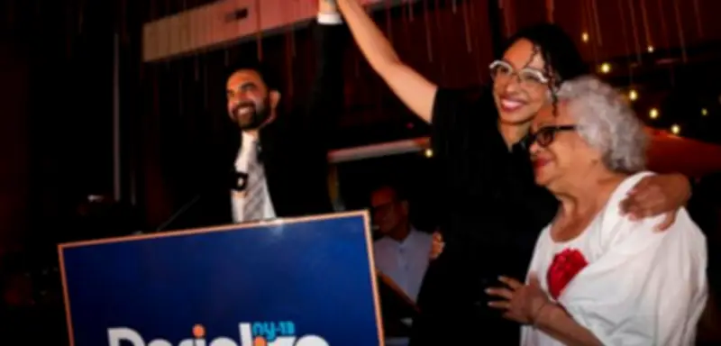 Mamdani als Königsmacher: New Yorker Vorwahlen spalten Demokraten