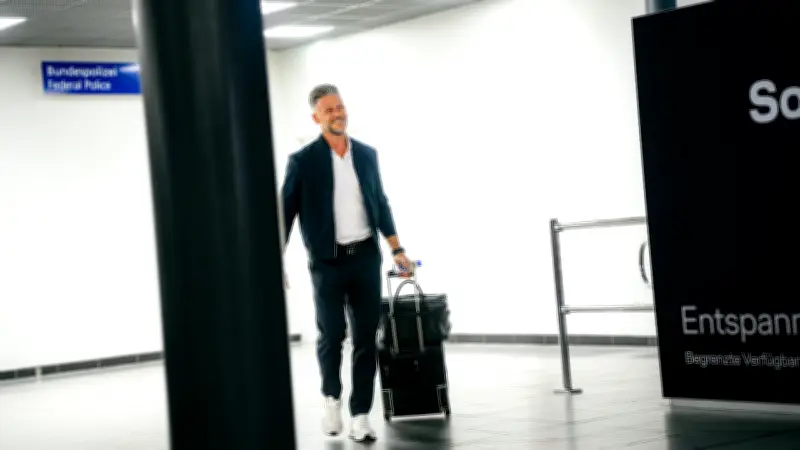 Martín Demichelis: Neuer Leipzig-Trainer kam mit Linienflug aus Mallorca