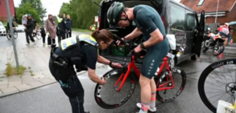 Metallsplitter beim Ironman Hamburg: Polizei prüft Sabotage