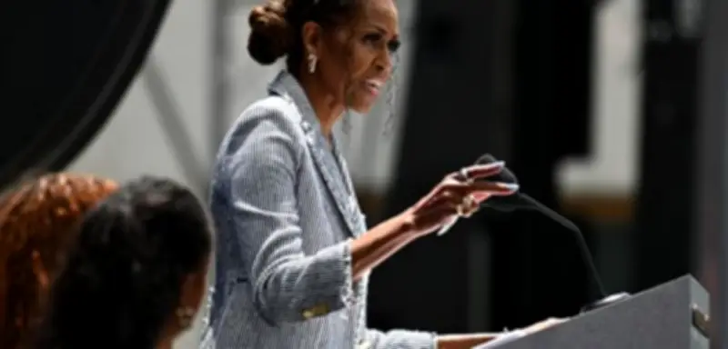 Michelle Obama rührt Barack mit emotionaler Rede bei Center-Eröffnung