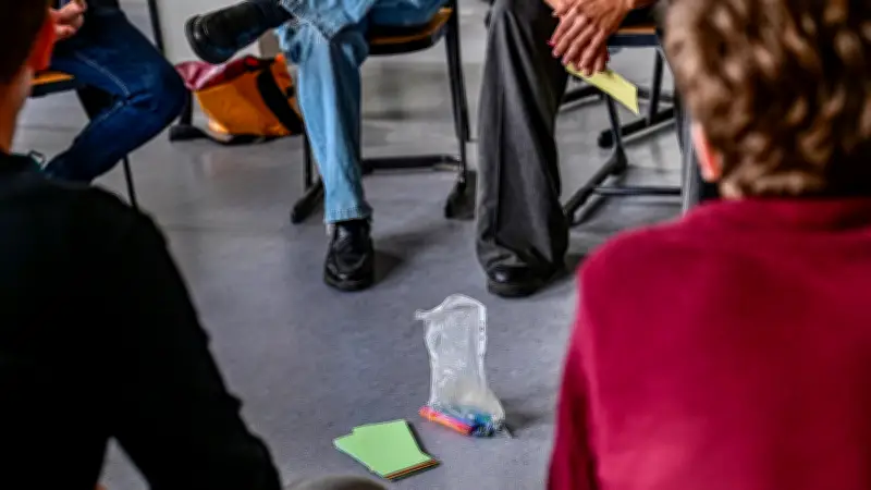 Männlichkeit hinterfragen: Workshop an Berliner Schule nach KI-Nacktbildern