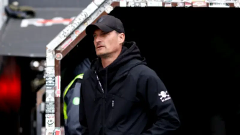 Nach Abstieg: FC St. Pauli trennt sich von Trainer Blessin