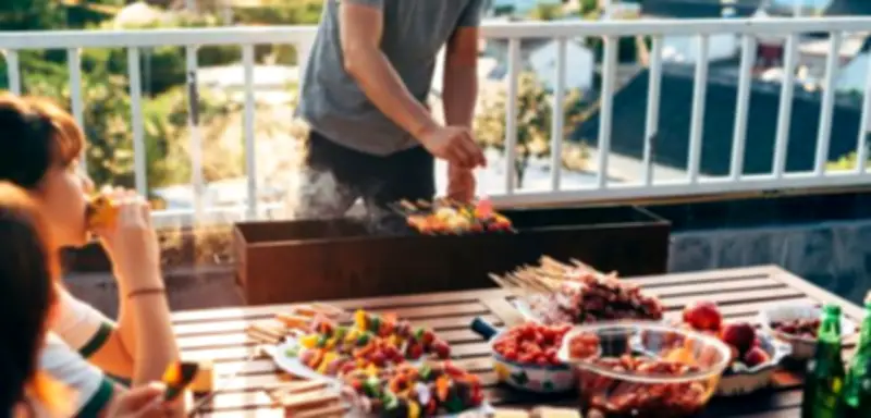 Nachbarschaftsstreit um Grillen: Wann ist eine Klage möglich?