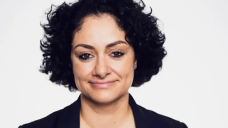 Nadja Aswad: Chefreporterin Politik bei BILD im Porträt