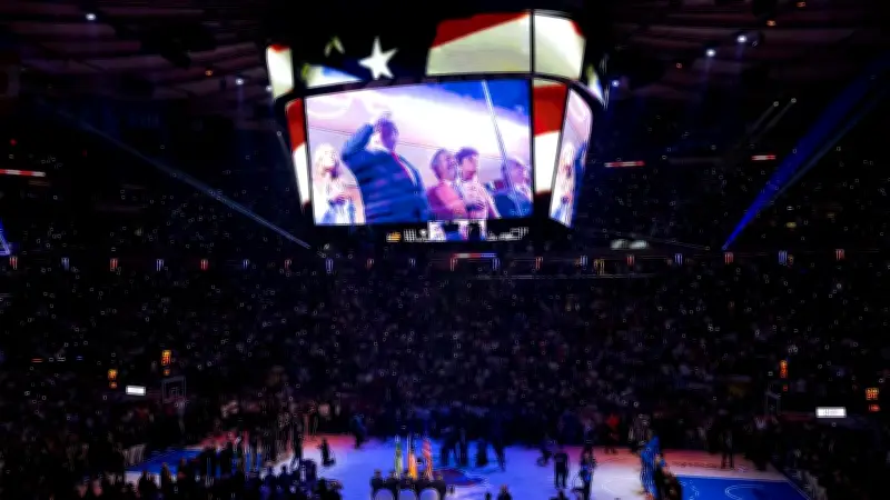 NBA-Fans buhen Donald Trump bei Knicks-Spiel in New York aus