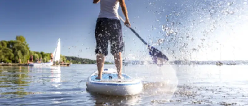 Neue SUP-Regeln: Diese Hinweise sollten Stand-Up-Paddler beachten
