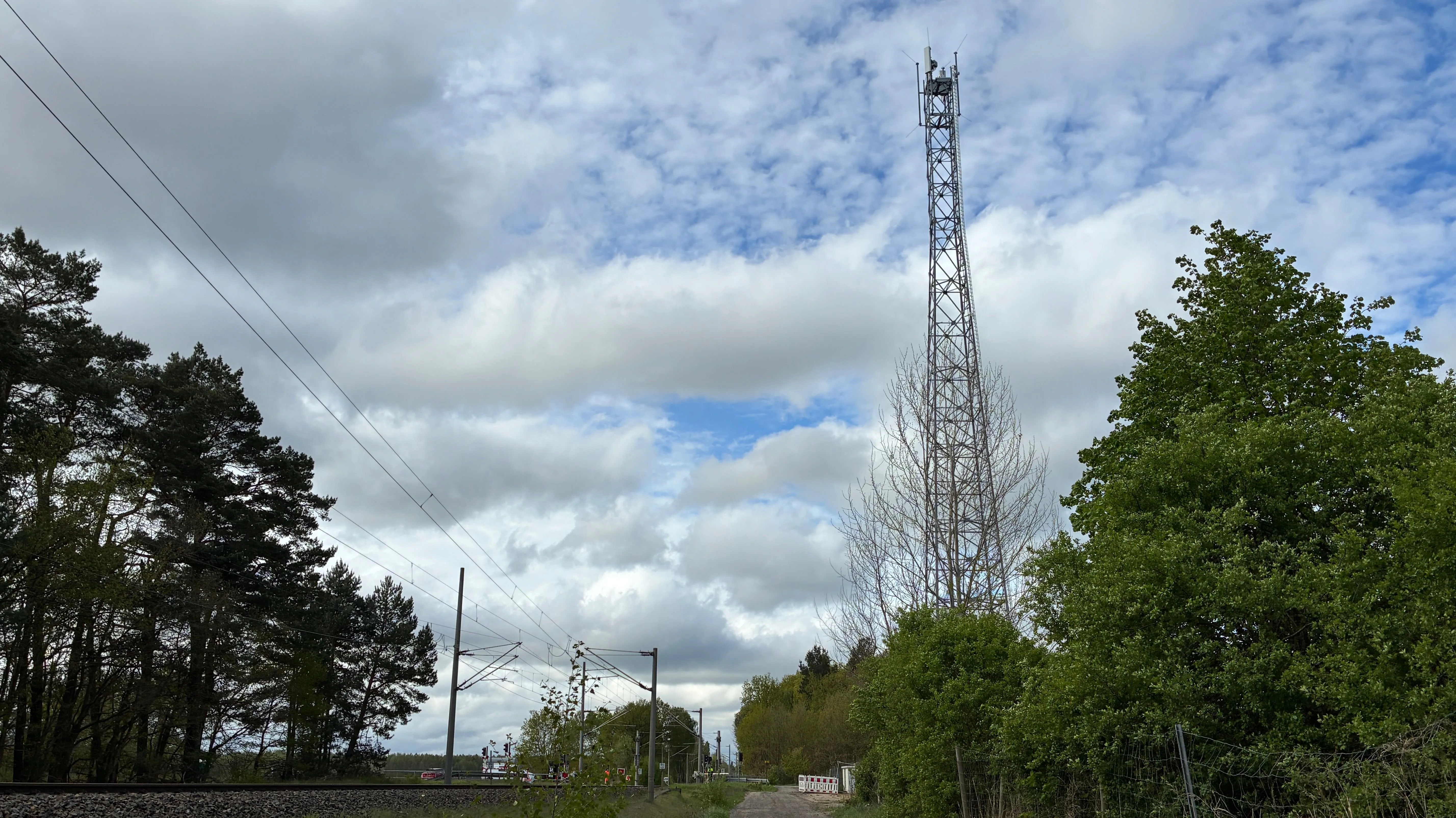 Neuer Mobilfunkmast in Kirch Jesar: Telekom verbessert 4G- und 5G-Abdeckung