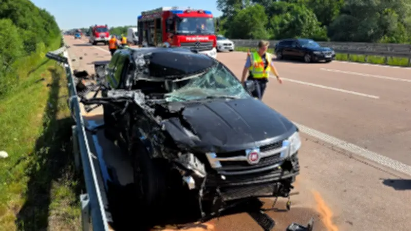 Nickerchen rettet Beifahrer das Leben bei Horrorcrash auf A9 bei Leipzig