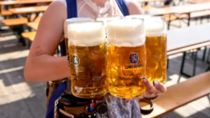Oktoberfest 2026: Bierpreis steigt auf bis zu 15,90 Euro pro Maß