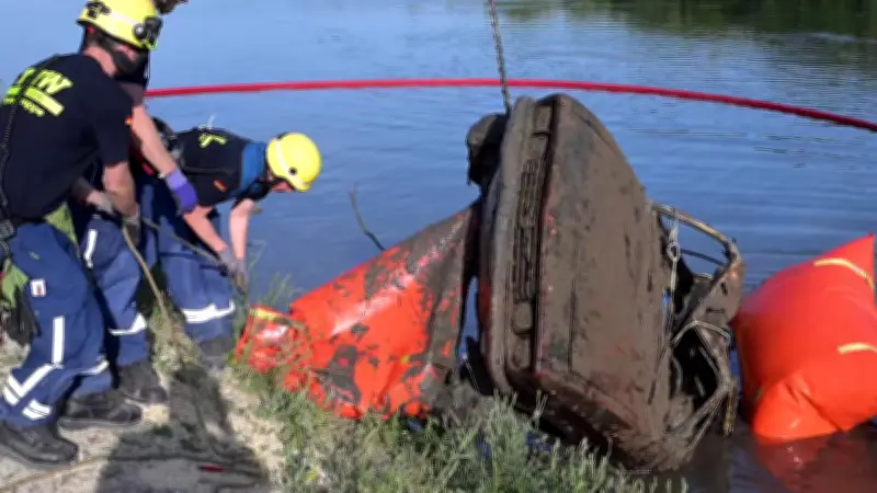 Opel Manta nach 50 Jahren aus Donau gezogen: Polizei sucht Besitzer