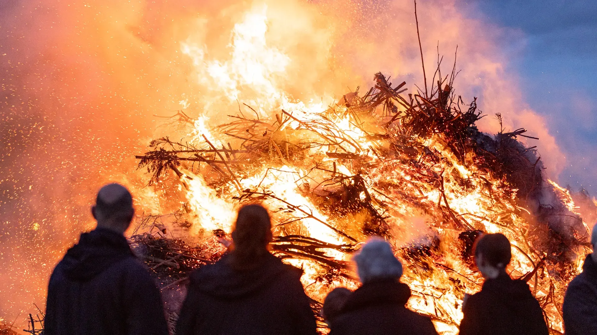 Osterfeuer 2026 in Harzgerode: Termine und Orte stehen fest