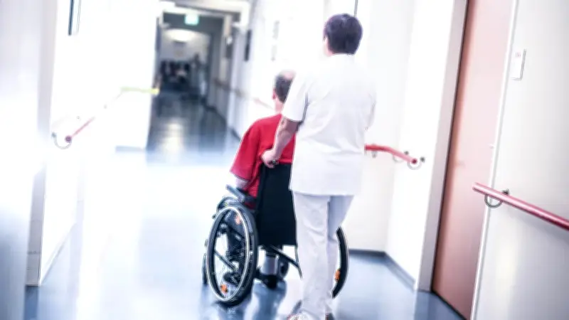 Pflegeheime meiden Pankow: Monatelange Antragsbearbeitung belastet Einrichtungen