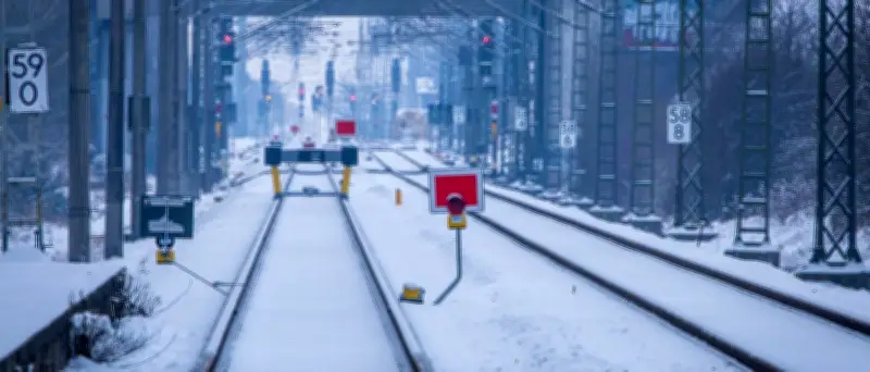 Politiker fordern ehrliche Bilanz bei Bahn-Großprojekten